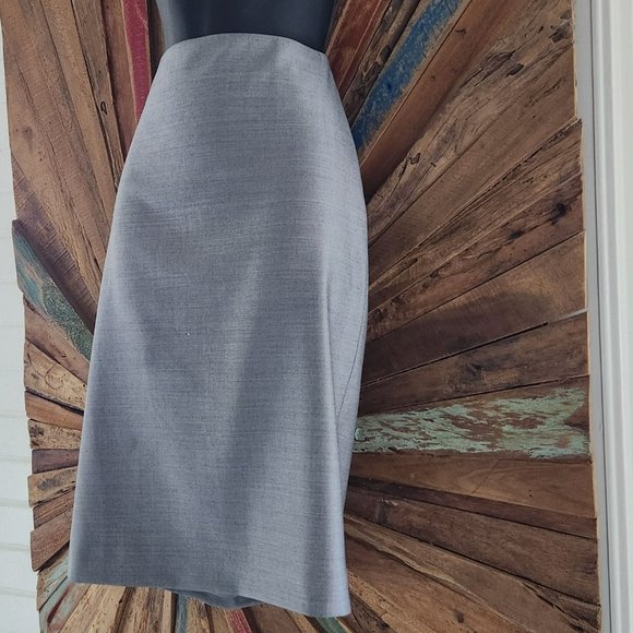 Max Mara silverish gray textured wool/silk skirt Sz 6 Made in Italy - Picture 2 of 8